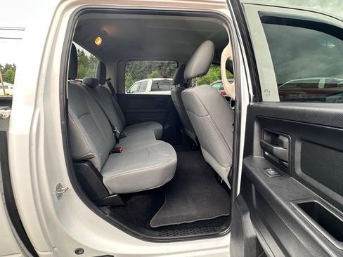 Used 2014 RAM 1500 Express AWD/4WD image 7