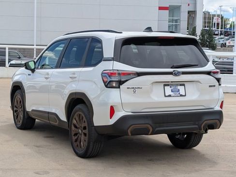 Used 2025 Subaru Forester Sport AWD/4WD image 6