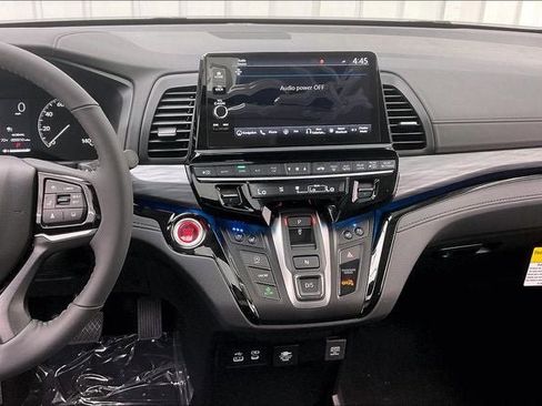 New 2026 Honda Odyssey Elite image 7