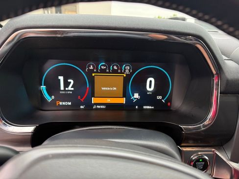 Used 2022 Ford F150 Lariat w/ FX4 Off-Road Package image 21