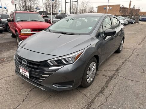 Used 2024 Nissan Versa S w/ Trunk Package image 1