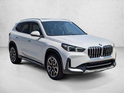 New 2026 BMW X1 xDrive28i AWD/4WD image 7