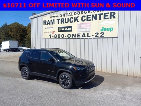 Used 2024 Jeep Compass Limited w/ Sun and Sound Group image 1