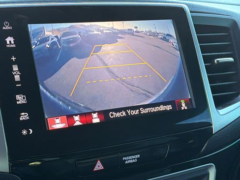 Used 2017 Honda Ridgeline Black Edition image 16