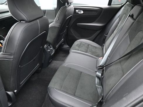 Used 2023 Volvo C40 P8 Recharge Ultimate AWD/4WD image 28