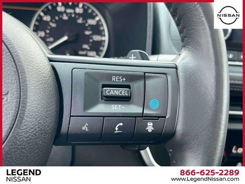 Certified 2024 Nissan Rogue SV w/ SV Premium Package AWD/4WD image 23