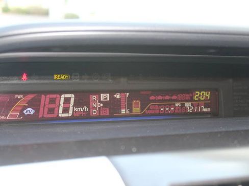 Used 2012 Toyota Prius V Three w/ Preferred Accessory Pkg FWD image 29