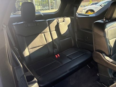 Used 2020 Ford Explorer Limited image 13