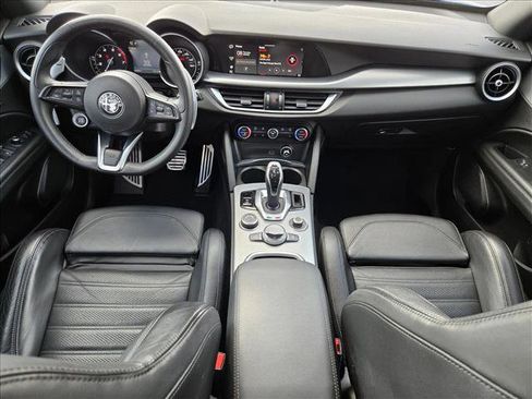 Used 2020 Alfa Romeo Stelvio Ti Sport w/ Quick Order Package 22S Sport image 17