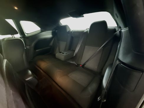 Used 2018 Dodge Challenger R/T w/ Blacktop Package image 25