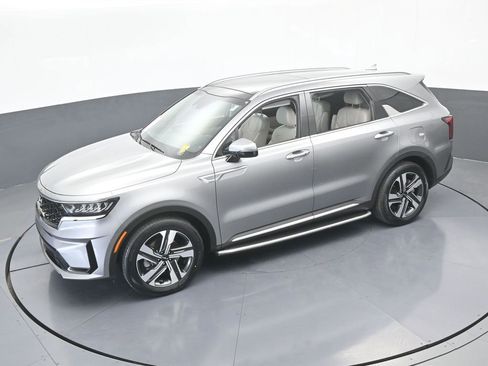 Used 2022 Kia Sorento EX w/ Panoramic Sunroof Package image 56