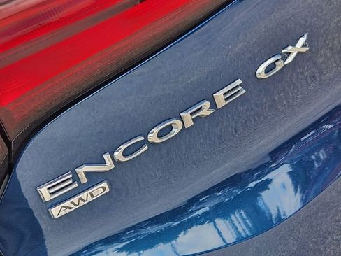Used 2020 Buick Encore GX Preferred w/ Cold Weather Comfort Package AWD/4WD image 9