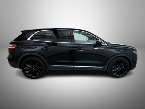 Used 2019 Lincoln Nautilus Reserve image 4