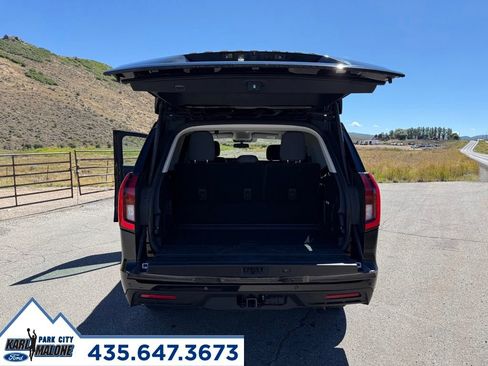 Used 2025 Ford Expedition Active AWD/4WD image 28