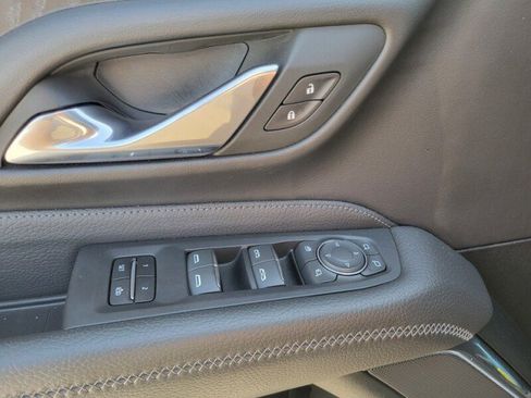 Used 2023 GMC Yukon Denali w/ Advanced Technology Package RWD image 14
