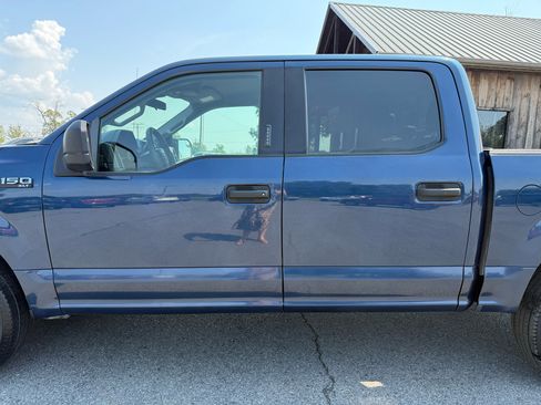 Used 2020 Ford F150 XLT image 32