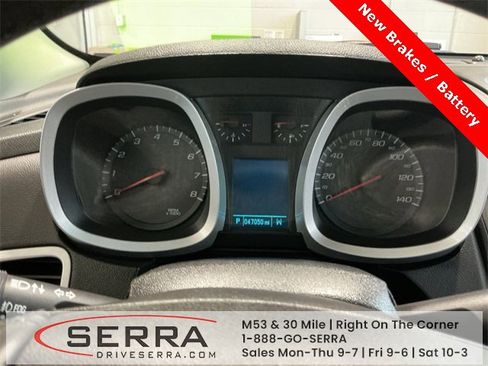 Used 2017 Chevrolet Equinox Premier w/ Enhanced Convenience Package image 21