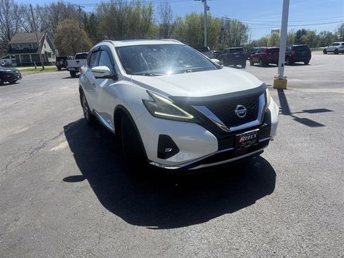 Used 2020 Nissan Murano SL w/ Moonroof Package image 3
