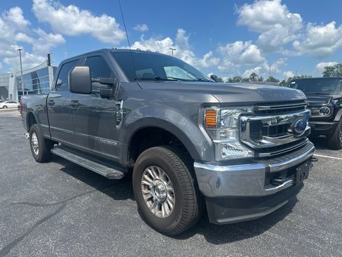 Used 2021 Ford F250 XL w/ STX Appearance Package AWD/4WD image 2