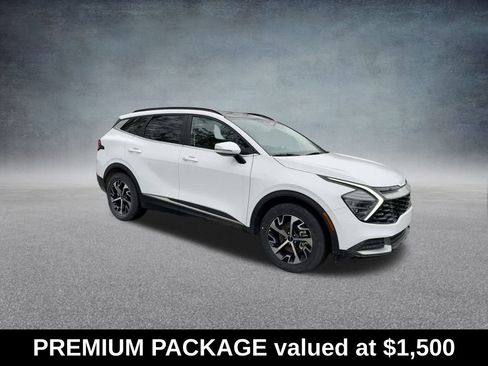 Used 2025 Kia Sportage EX w/ Premium Package image 2