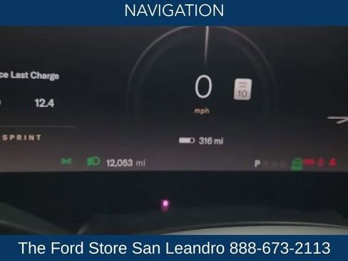 Used 2024 Lucid Air Touring image 12