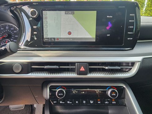 Used 2023 Kia K5 GT-Line image 31