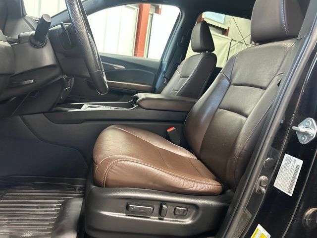 Certified 2024 Honda Passport EX-L image 14