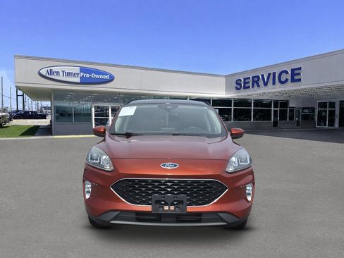 Used 2020 Ford Escape SEL AWD/4WD image 3