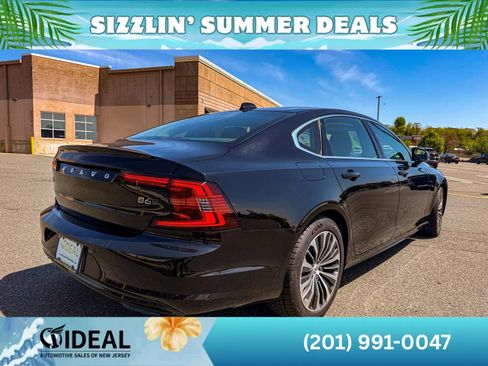 Used 2022 Volvo S90 B6 Momentum AWD/4WD image 8