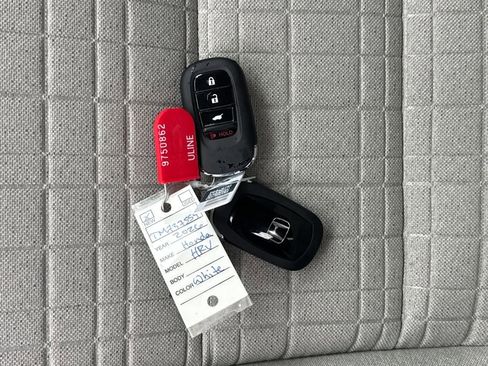 New 2026 Honda HR-V LX image 27