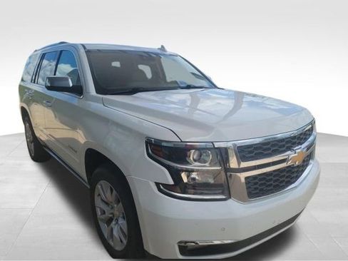Used 2019 Chevrolet Tahoe Premier RWD image 4