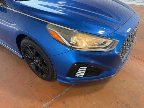 Used 2018 Hyundai Sonata Sport image 9