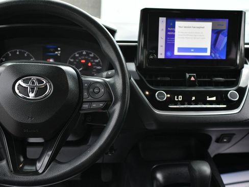 Used 2024 Toyota Corolla LE image 23