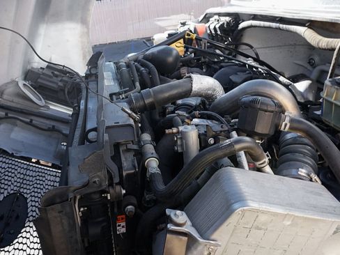 Used 2016 Ford F650 2WD Crew Cab Super Duty image 20