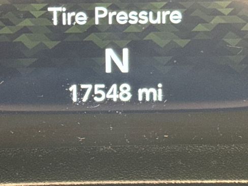 Used 2024 Jeep Wrangler Sport S image 18