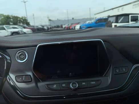Used 2020 Chevrolet Blazer RS w/ LPO, Floor Liner Package FWD image 16