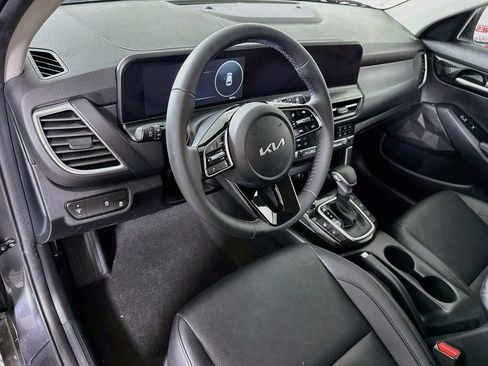 Certified 2024 Kia Seltos EX AWD/4WD image 20