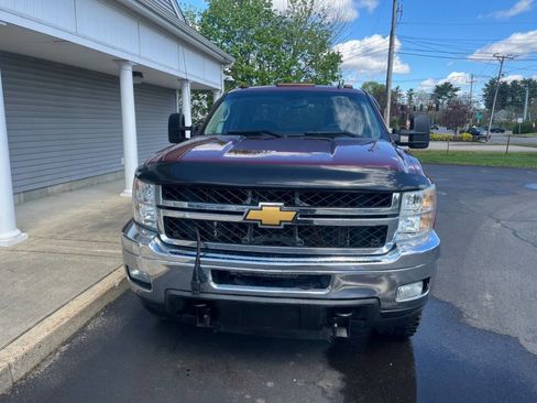 Used 2013 Chevrolet Silverado 2500 LT w/ Interior Plus Package AWD/4WD image 8