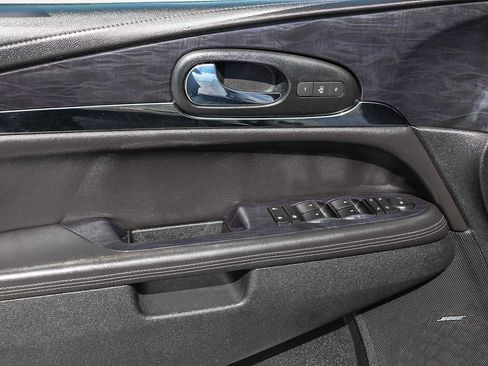 Used 2017 Buick Enclave Premium FWD image 20