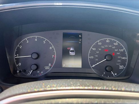 Used 2025 Toyota Corolla SE FWD image 24