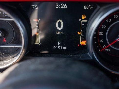 Used 2018 Jeep Wrangler Unlimited Rubicon w/ Dual Top Group AWD/4WD image 17