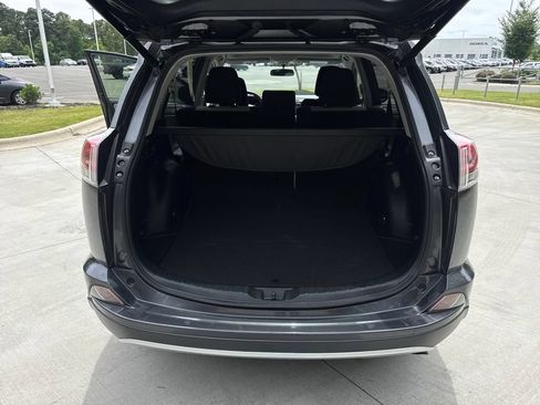 Used 2016 Toyota RAV4 XLE FWD image 32