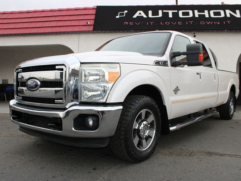 Used 2011 Ford F350 Lariat w/ Lariat Interior Pkg image 5