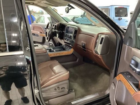 Used 2016 Chevrolet Silverado 1500 High Country AWD/4WD image 11