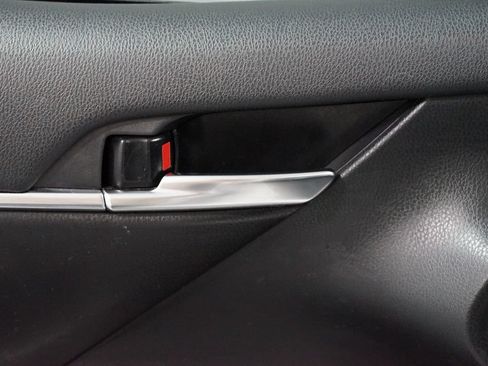 Certified 2024 Toyota Camry SE FWD image 30