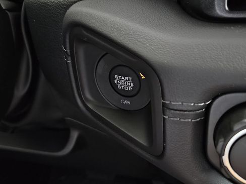 New 2026 Jeep Gladiator Sport AWD/4WD image 23