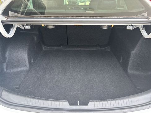 Used 2024 Chevrolet Malibu LT image 31