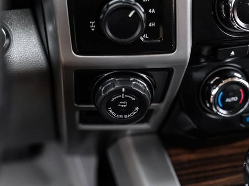 Used 2016 Ford F150 Lariat AWD/4WD image 36