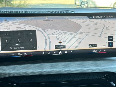 Used 2025 BMW i4 eDrive40 w/ M Sport Package RWD image 25