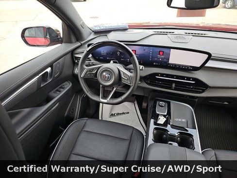 Certified 2025 Buick Enclave Sport Touring w/ Super Cruise Package image 32